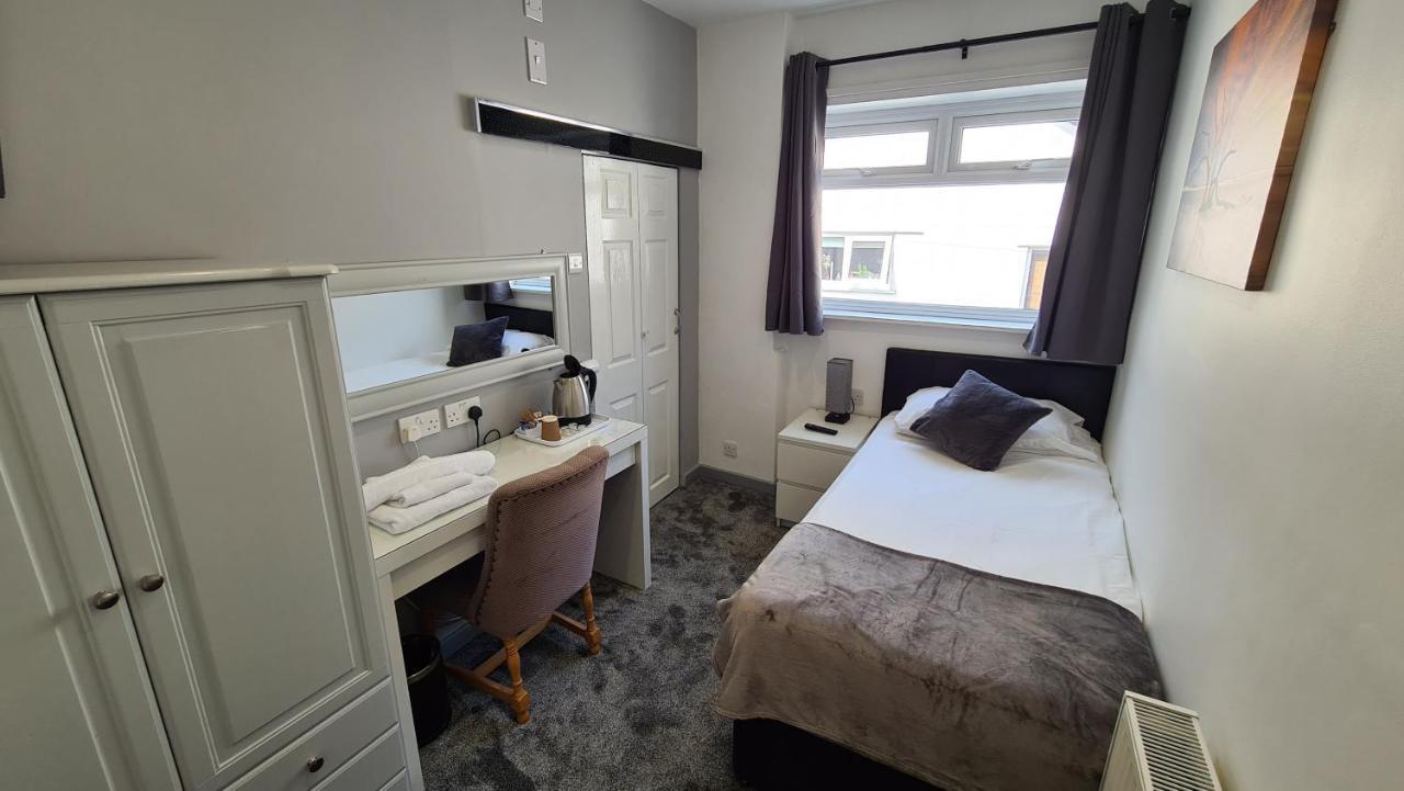 Y Gwynedd Inn ランベリス エクステリア 写真