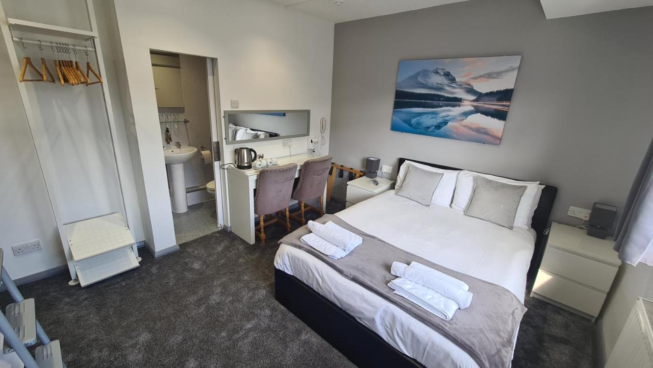 Y Gwynedd Inn ランベリス エクステリア 写真