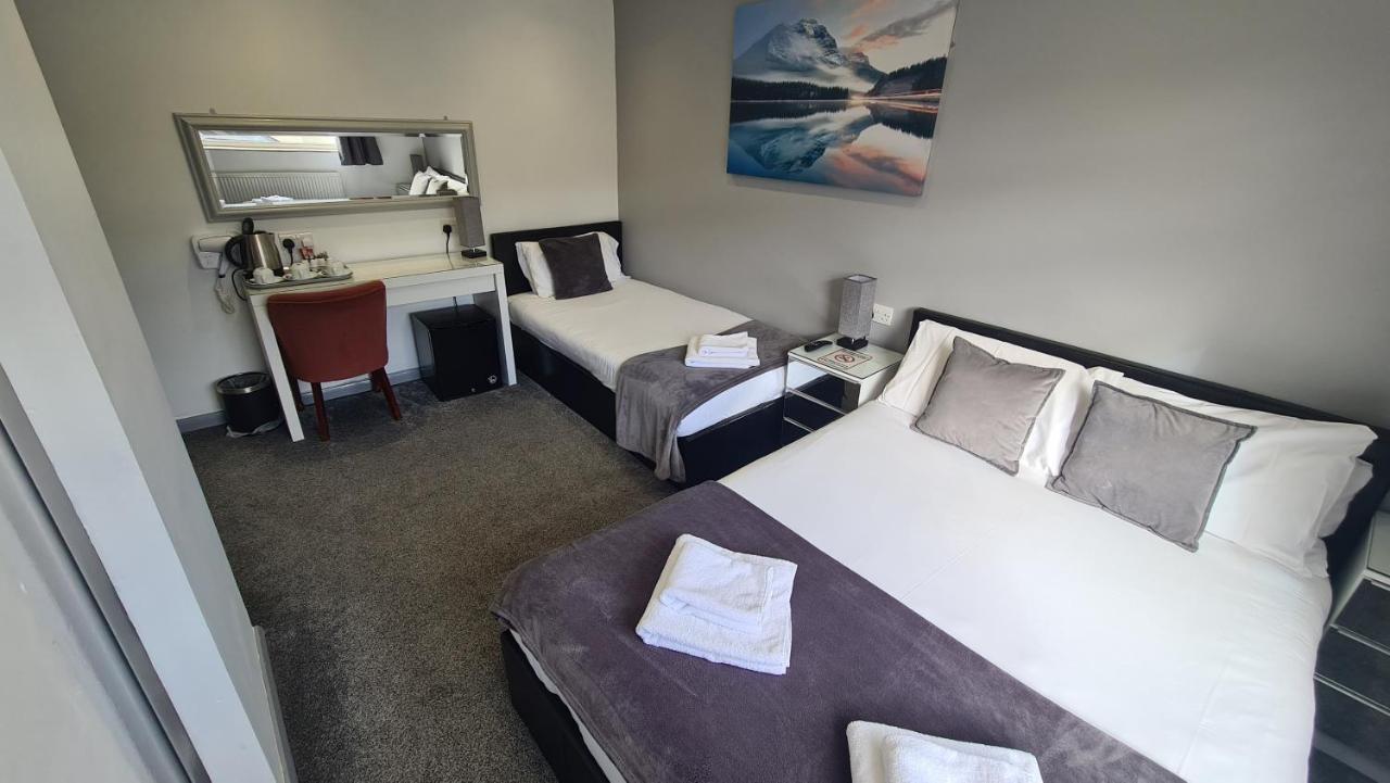 Y Gwynedd Inn ランベリス エクステリア 写真